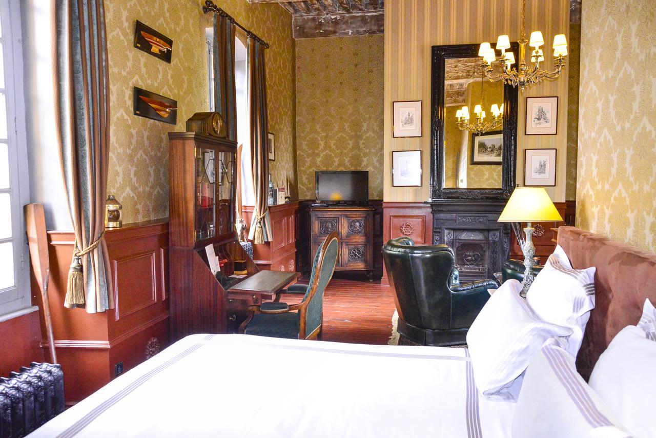 Chateau D'Origny, Chambres D'Hotes Et Restaurant Gastronomique Ouches Buitenkant foto