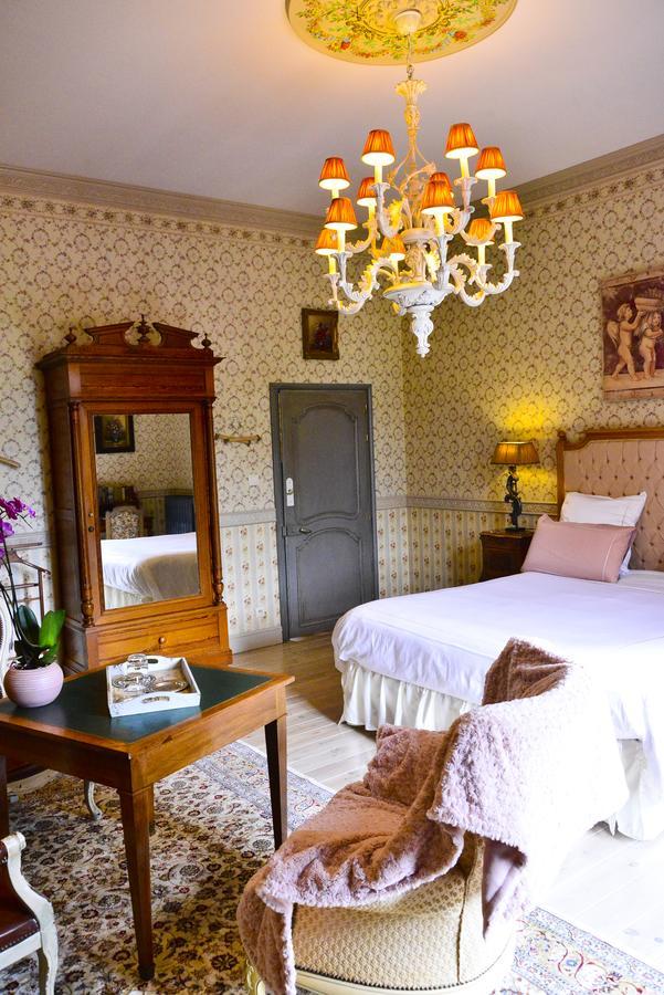 Chateau D'Origny, Chambres D'Hotes Et Restaurant Gastronomique Ouches Buitenkant foto