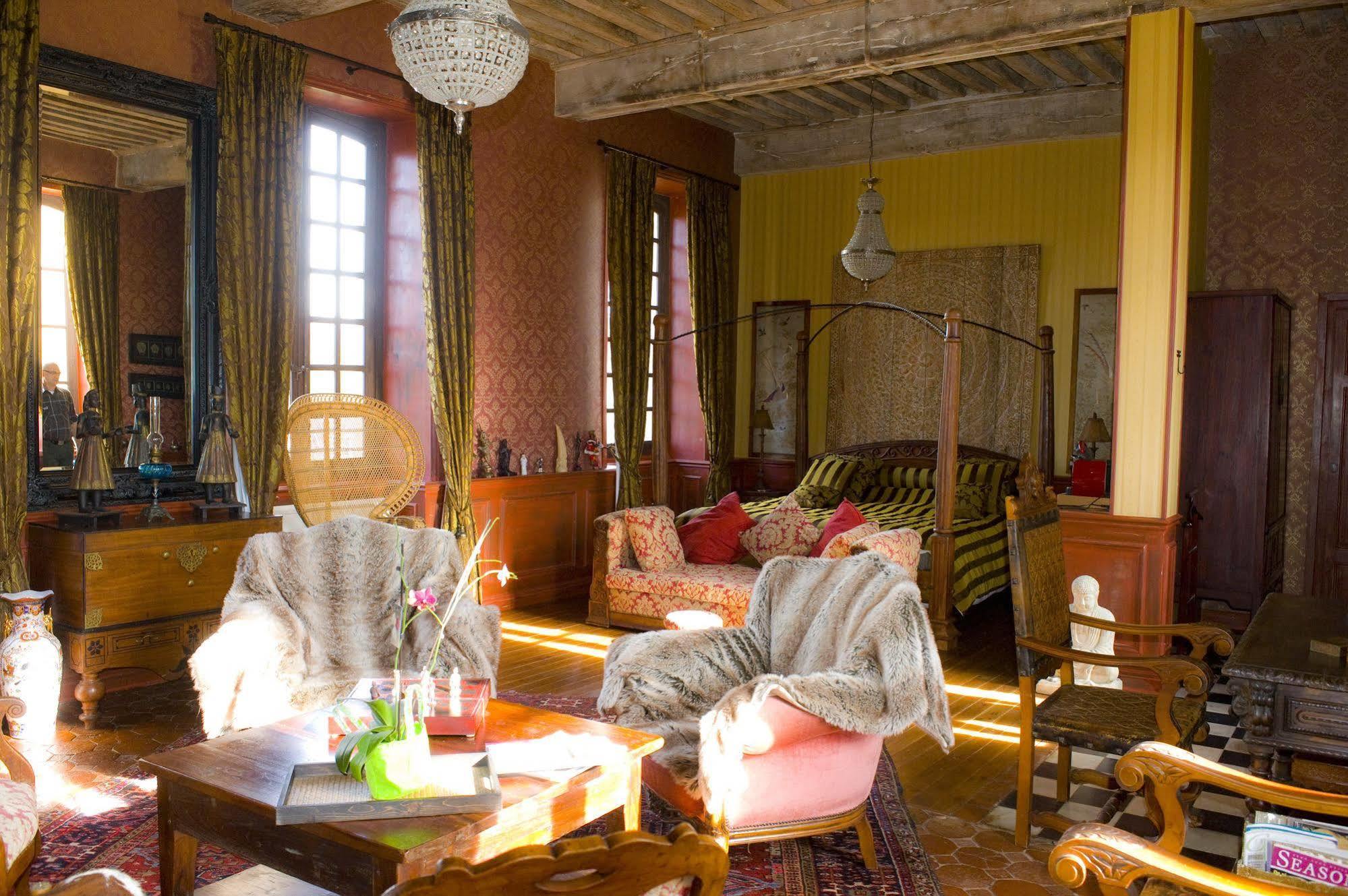 Chateau D'Origny, Chambres D'Hotes Et Restaurant Gastronomique Ouches Buitenkant foto